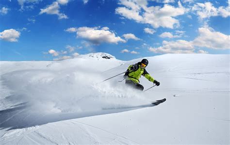 Esqui Na Neve E Jogos De Azar