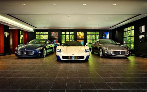 Luxury Garage Review 2024