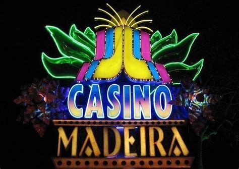 Madeira Bar Do Casino