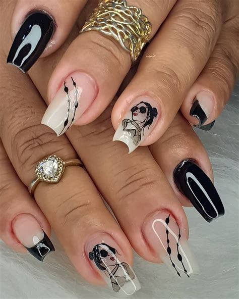 O Cassino De Unhas De Design