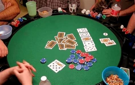 Poker Em Casa Ilegal