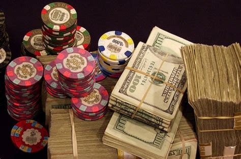 Satelite De Poker Bankroll