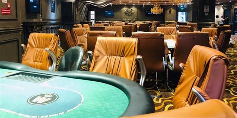 Tubarao Clube Howell Sala De Poker