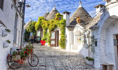 Viagem De Fenda De Alberobello